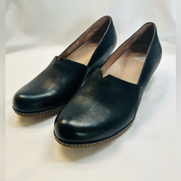 Dankso Shoes - DANSKO Liliana Concealed Wedge Slip-on Leather Platform